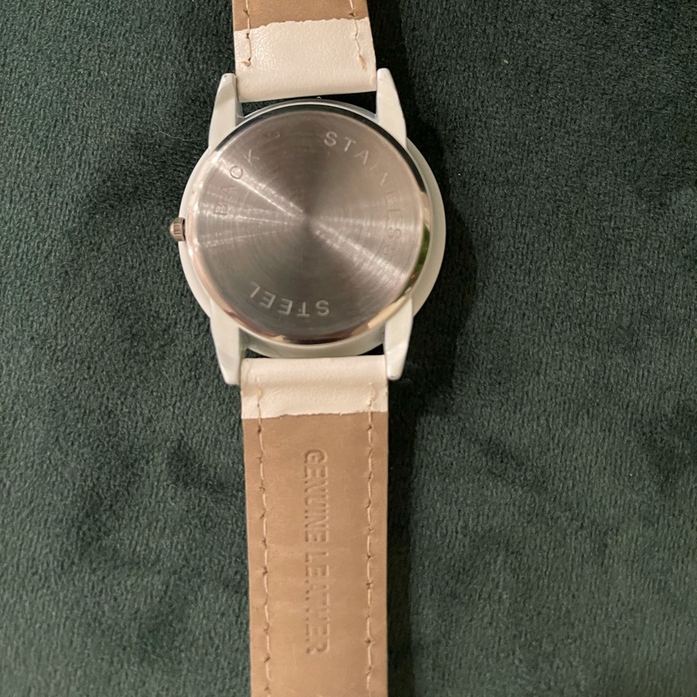 Hello Kitty Watch - Picture 4 of 5